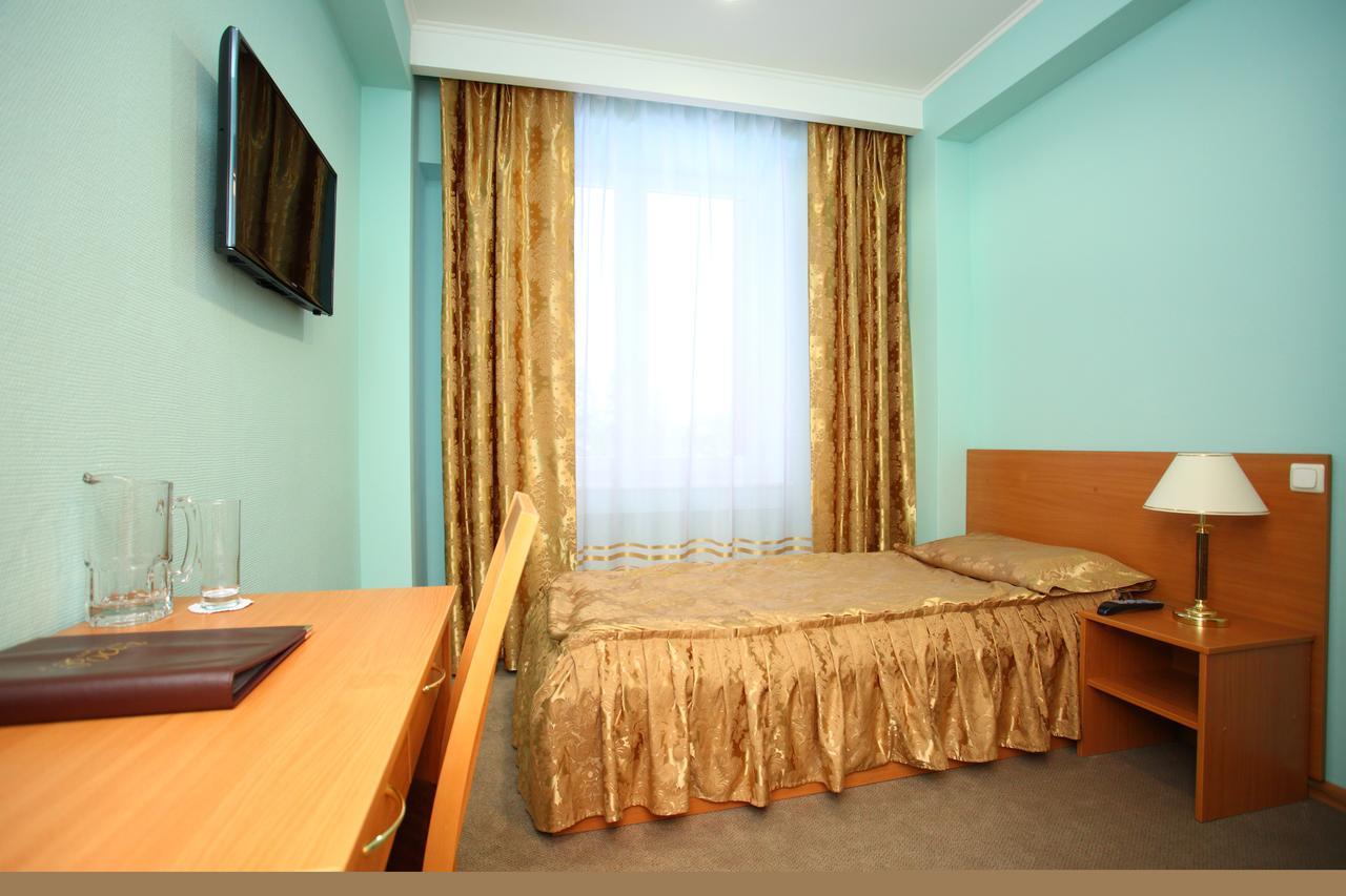 Hotel Rossiya 诺亚布尔斯克 客房 照片